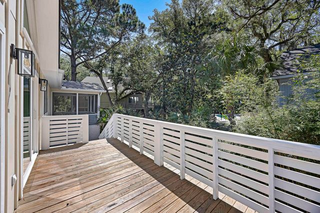 137 Sparrow Drive, Isle Of Palms, SC 29451