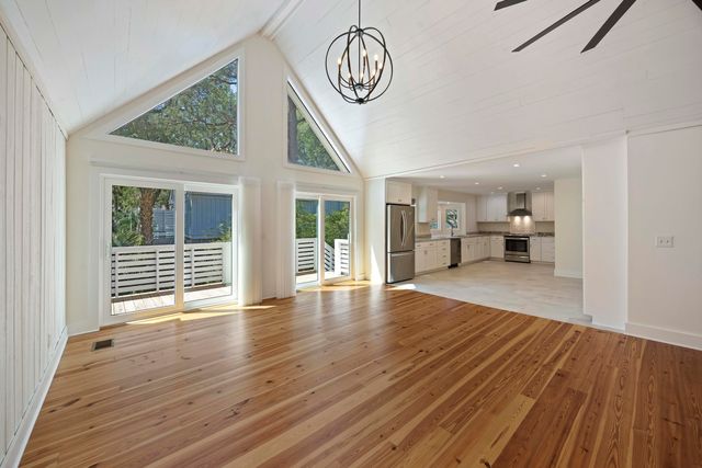 137 Sparrow Drive, Isle Of Palms, SC 29451