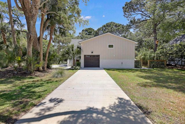 137 Sparrow Drive, Isle Of Palms, SC 29451