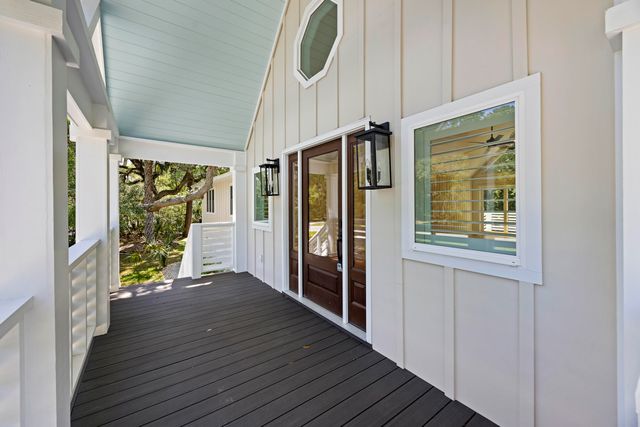 137 Sparrow Drive, Isle Of Palms, SC 29451
