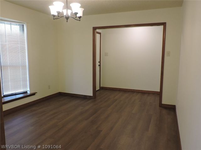 8617 Meadow Drive, Fort Smith, AR 72908