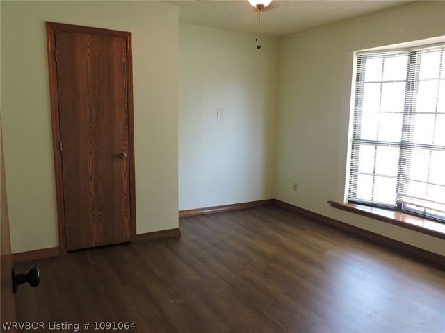 8617 Meadow Drive, Fort Smith, AR 72908
