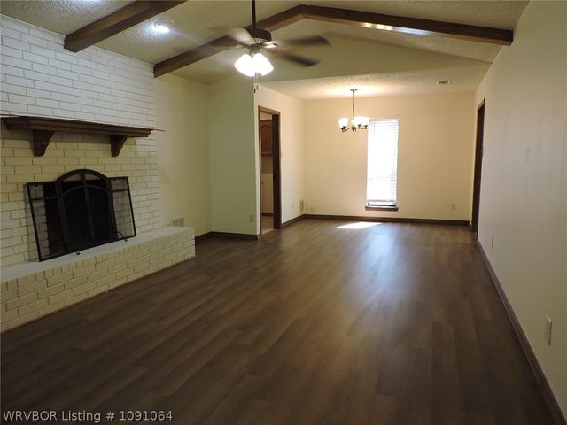8617 Meadow Drive, Fort Smith, AR 72908