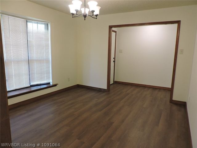 8617 Meadow Drive, Fort Smith, AR 72908