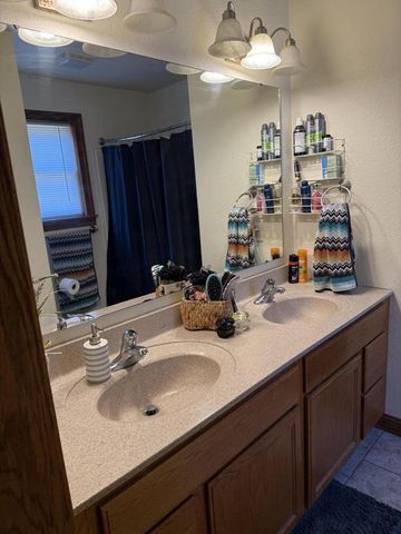 422 Callaway BOULEVARD, La Crosse, WI 54603