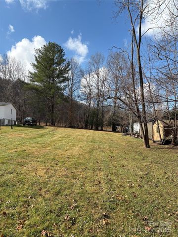 99999 Lytle Cove Road, Black Mountain, NC 28711