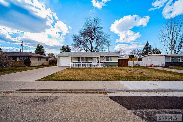 407 Valley Drive, Idaho Falls, ID 83401