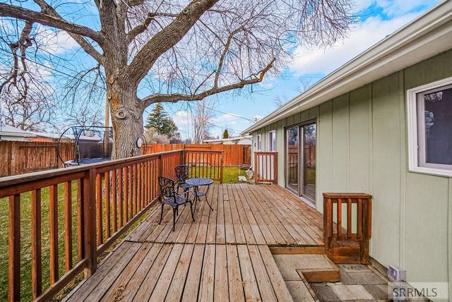 407 Valley Drive, Idaho Falls, ID 83401