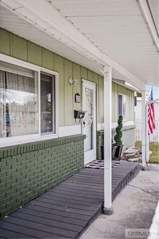 407 Valley Drive, Idaho Falls, ID 83401