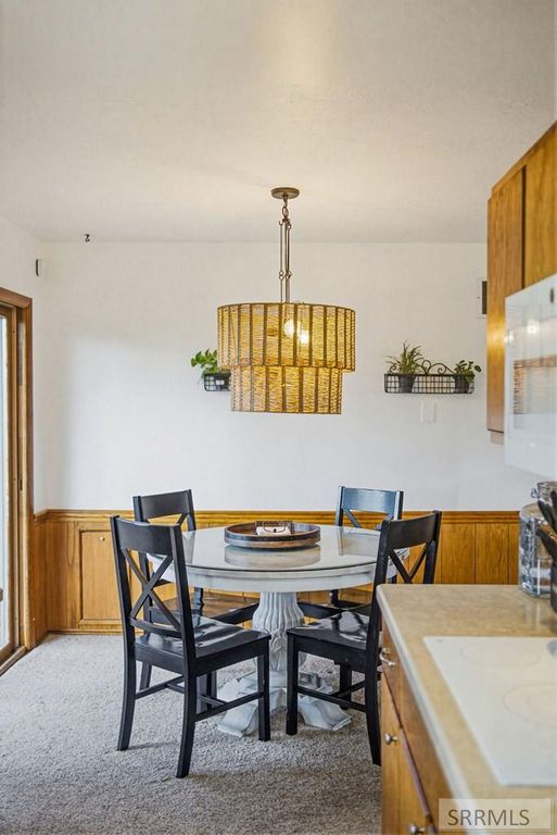 Image 22 of property listing at 407 Valley Drive, Idaho Falls, ID 83401