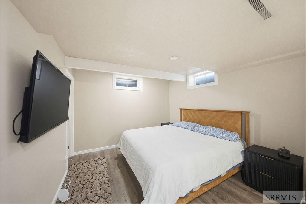 Image 32 of property listing at 407 Valley Drive, Idaho Falls, ID 83401