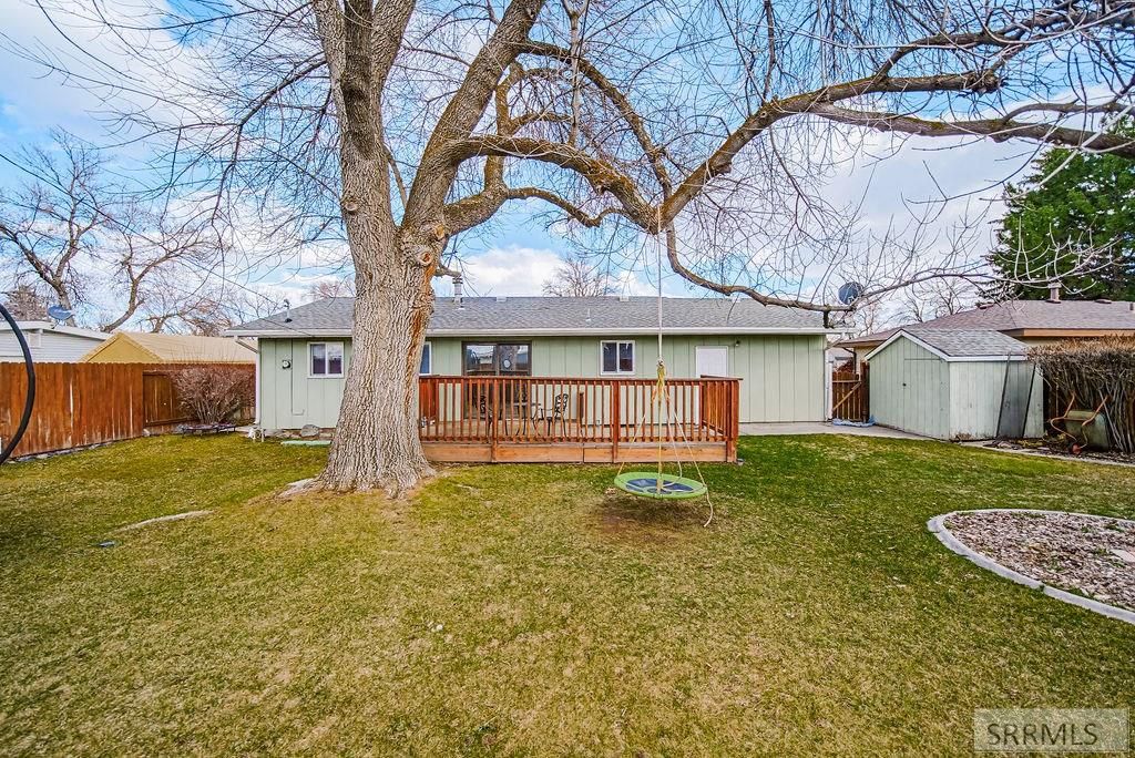 Image 47 of property listing at 407 Valley Drive, Idaho Falls, ID 83401