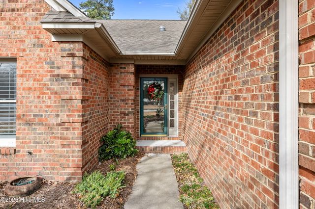 306 Village Green Drive, Trent Woods, NC 28562