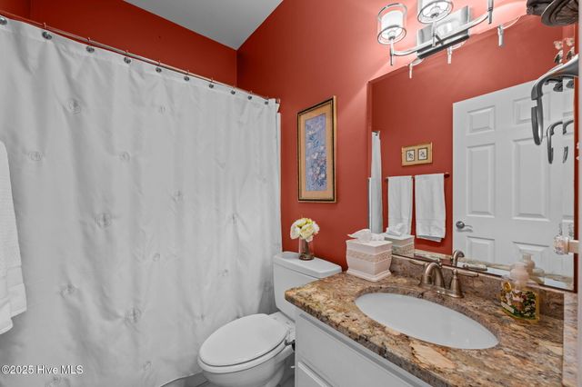 306 Village Green Drive, Trent Woods, NC 28562