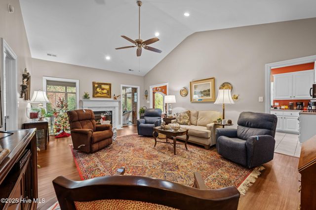 306 Village Green Drive, Trent Woods, NC 28562