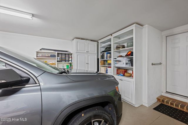 306 Village Green Drive, Trent Woods, NC 28562