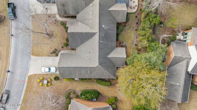 306 Village Green Drive, Trent Woods, NC 28562