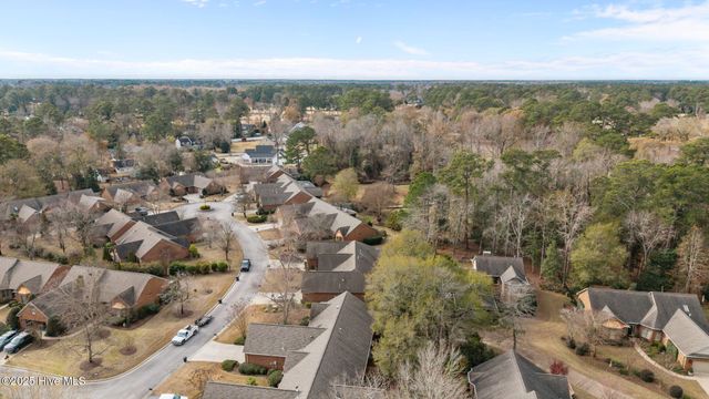 306 Village Green Drive, Trent Woods, NC 28562