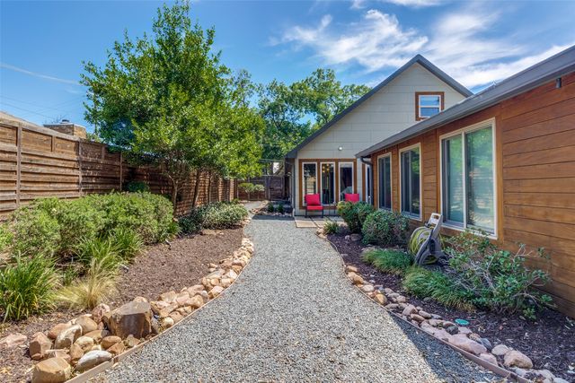 5323 Denton Drive, Dallas, TX 75235