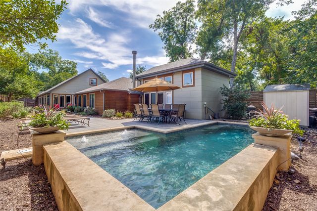 5323 Denton Drive, Dallas, TX 75235