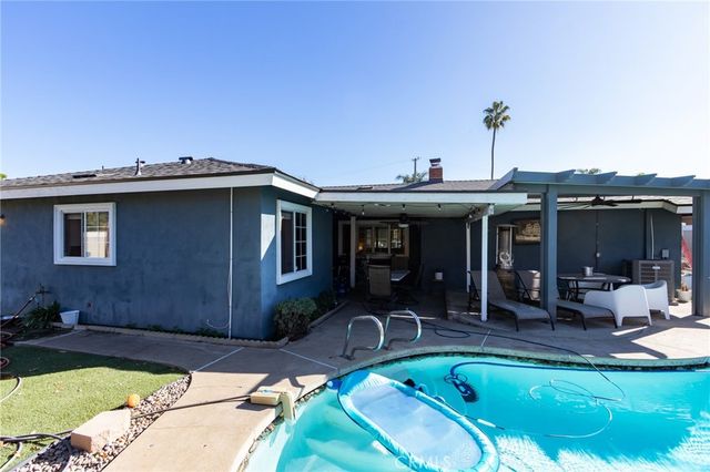 321 N Starfire, Anaheim, CA 92807