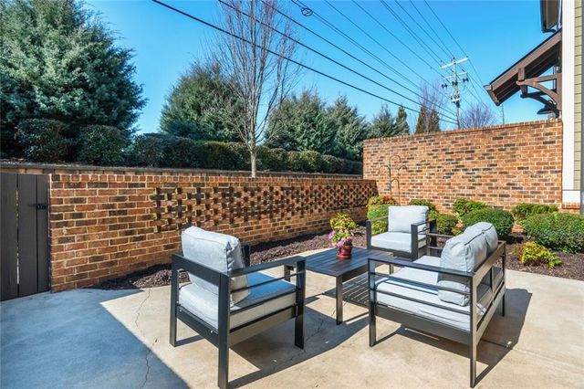 12561 Arnold Mill Road, Milton, GA 30004