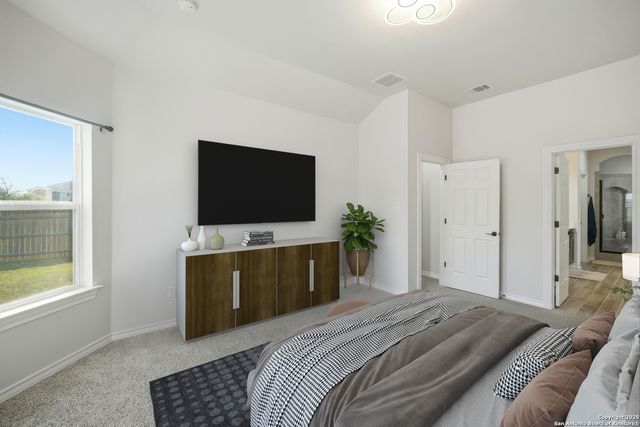 15210 Comanche Gard, San Antonio, TX 78233