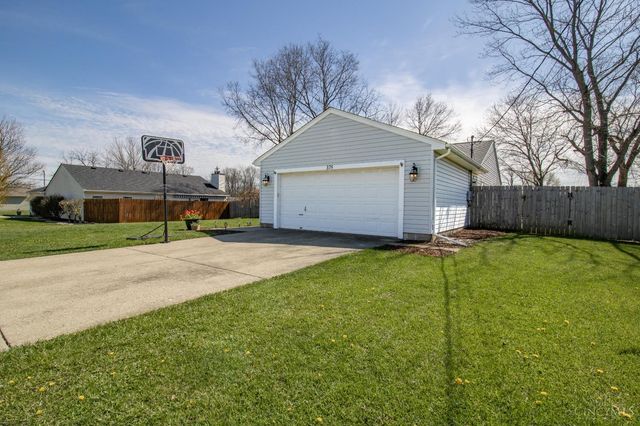 375 Woodsdale Drive, Monroe, OH 45050