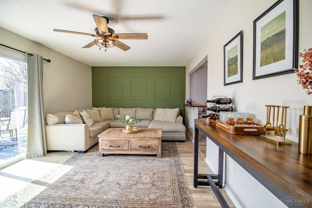 375 Woodsdale Drive, Monroe, OH 45050