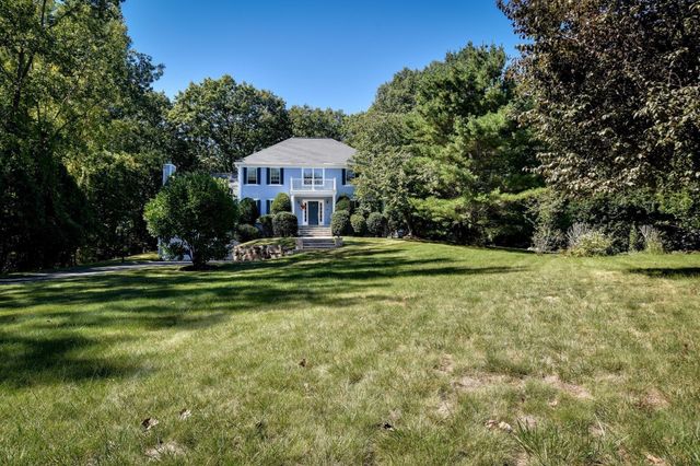 18 Pilgrim Rd, Ashland, MA 01721