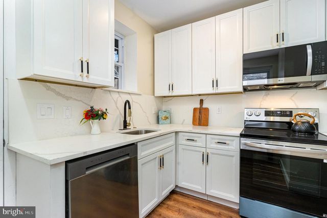 5637 RODMAN ST, Philadelphia, PA 19143