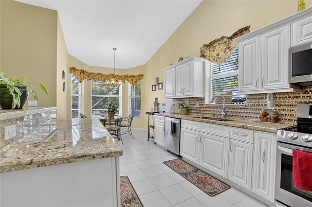 5374 NW 57th Avenue, Coral Springs, FL 33067