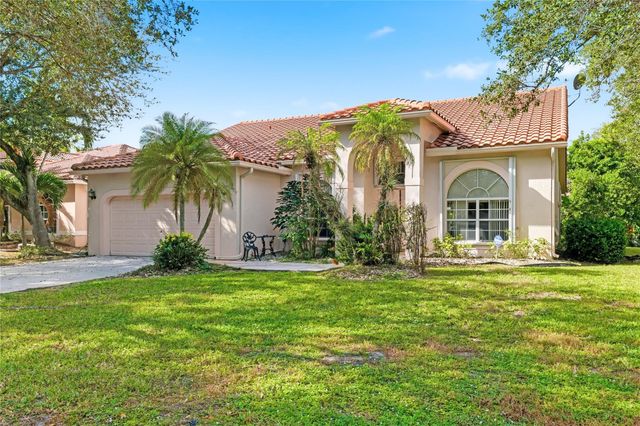 5374 NW 57th Avenue, Coral Springs, FL 33067