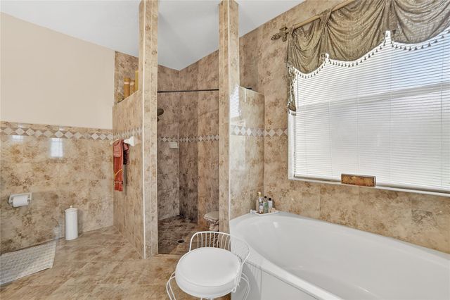 5374 NW 57th Avenue, Coral Springs, FL 33067