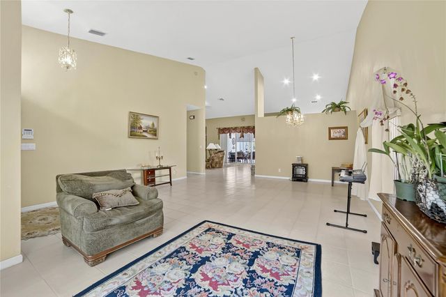 5374 NW 57th Avenue, Coral Springs, FL 33067
