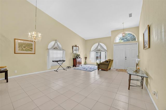 5374 NW 57th Avenue, Coral Springs, FL 33067