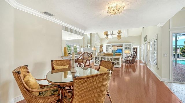 3988 LOSILLIAS DRIVE, Sarasota, FL 34238