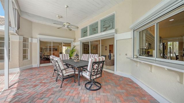 3988 LOSILLIAS DRIVE, Sarasota, FL 34238