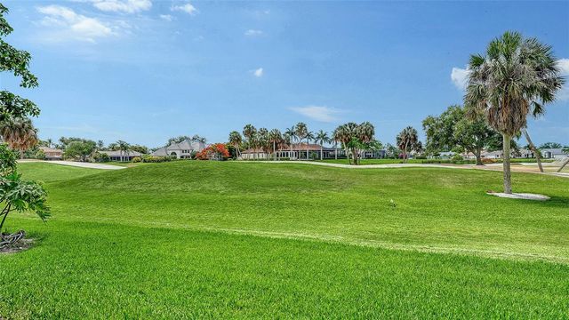 3988 LOSILLIAS DRIVE, Sarasota, FL 34238