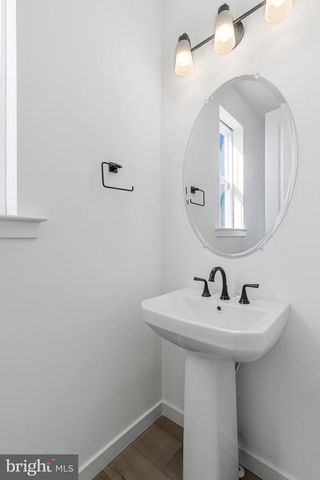 5719 HOWARD DR, Glen Burnie, MD 21061