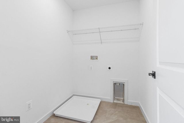 5719 HOWARD DR, Glen Burnie, MD 21061