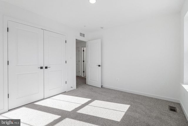 5719 HOWARD DR, Glen Burnie, MD 21061