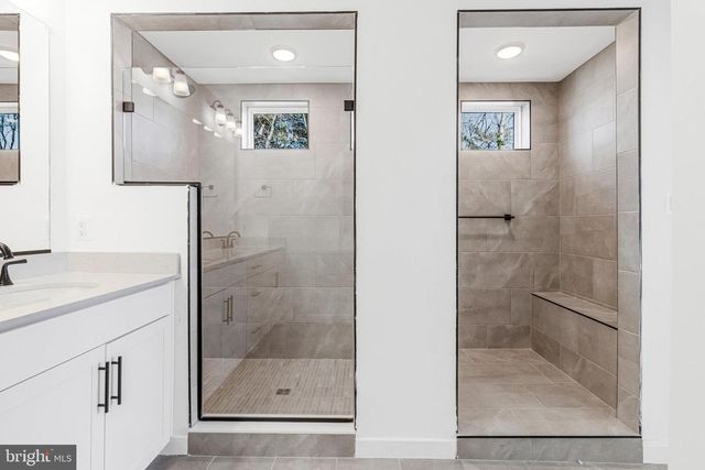 5719 HOWARD DR, Glen Burnie, MD 21061