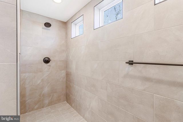 5719 HOWARD DR, Glen Burnie, MD 21061