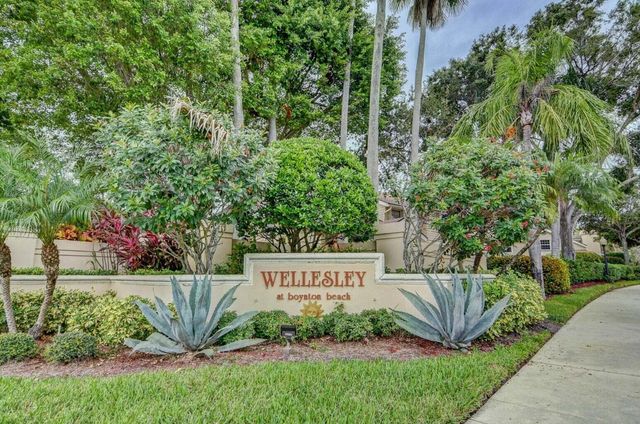 5704 Wheatley Court, Boynton Beach, FL 33436