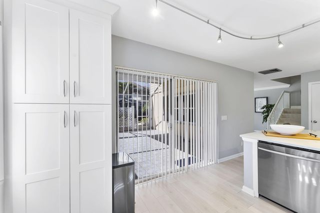 5704 Wheatley Court, Boynton Beach, FL 33436