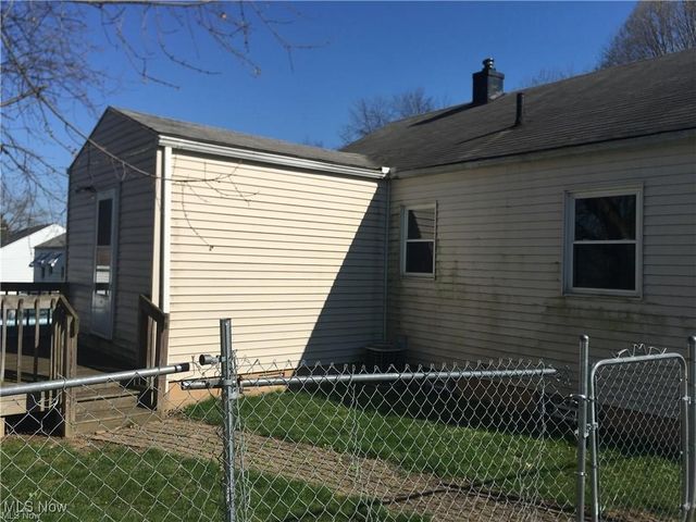 852 Marmion Avenue, Youngstown, OH 44502