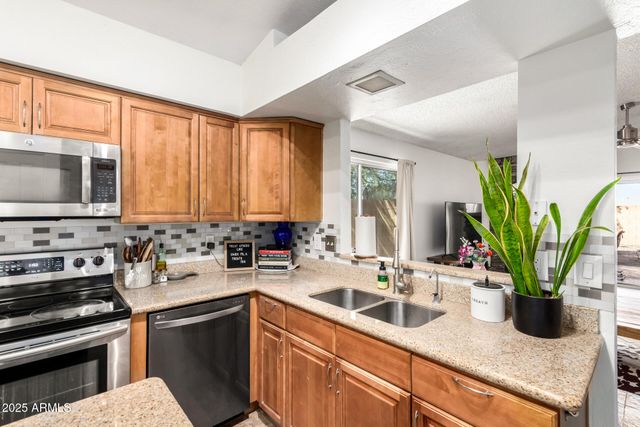 4126 E COVINA Street, Mesa, AZ 85205