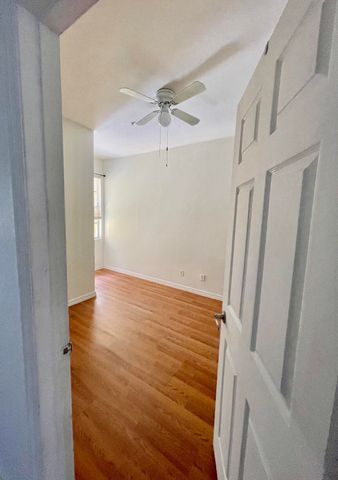 880 Pipers Cay Drive, West Palm Beach, FL 33415