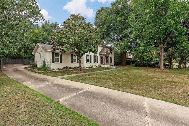 123 Waterford Place, Dothan, AL 36303